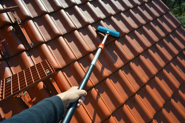 Rénovation et nettoyage de votre couverture de toit vers Cadillac